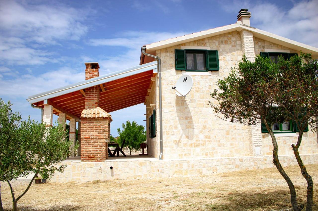 Villa Stone Pearl With Heated Swimming Pool Sveti Filip i Jakov Kültér fotó