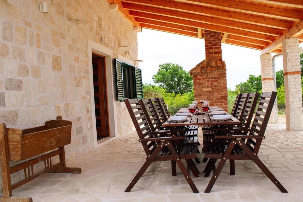 Villa Stone Pearl With Heated Swimming Pool Sveti Filip i Jakov Kültér fotó